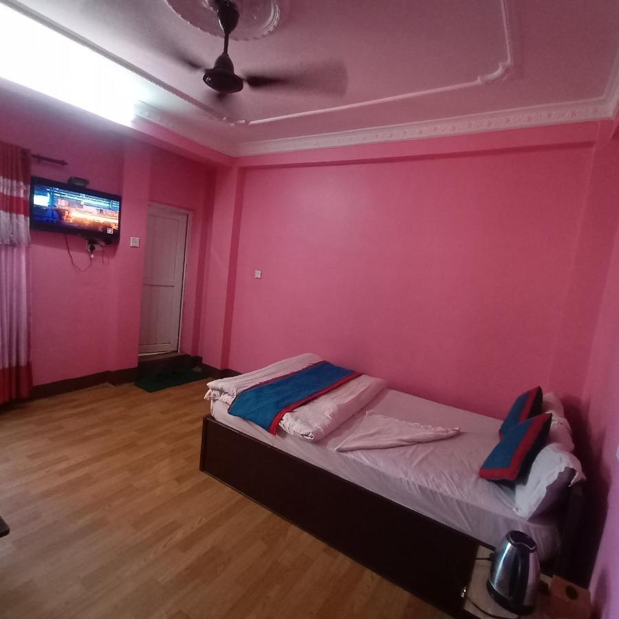 Hotel Chandragiri Paradise Катманду Экстерьер фото