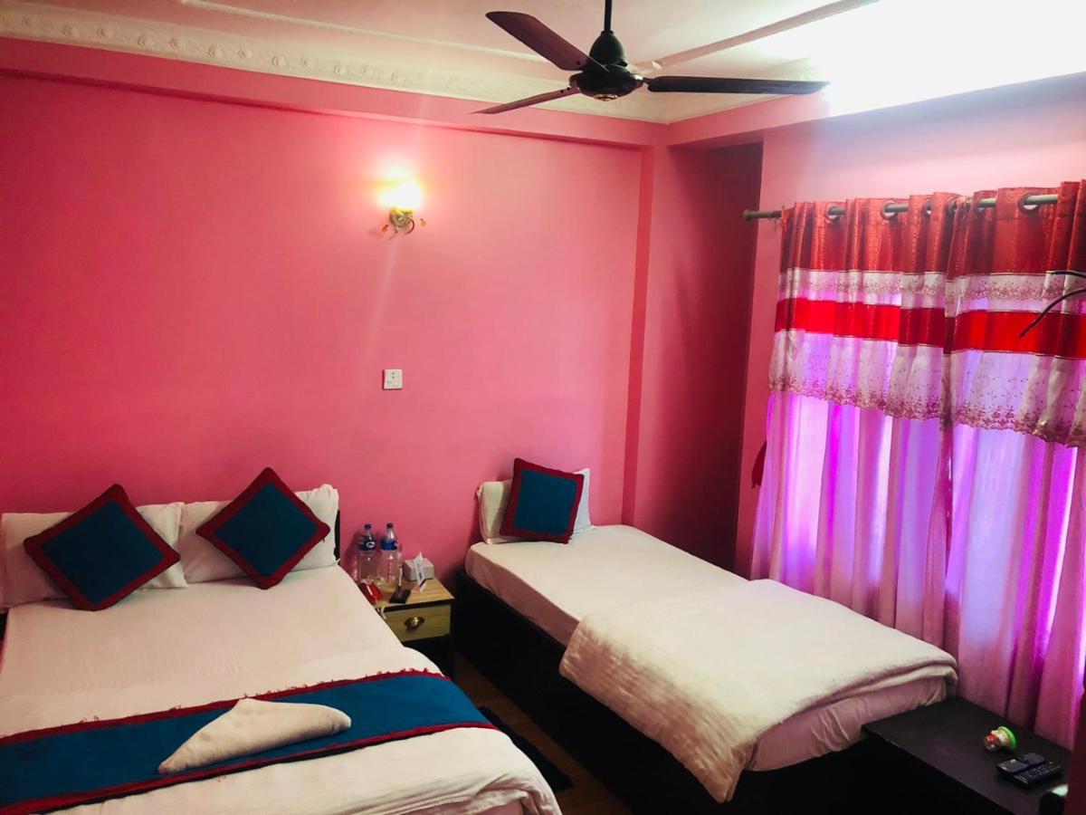 Hotel Chandragiri Paradise Катманду Экстерьер фото