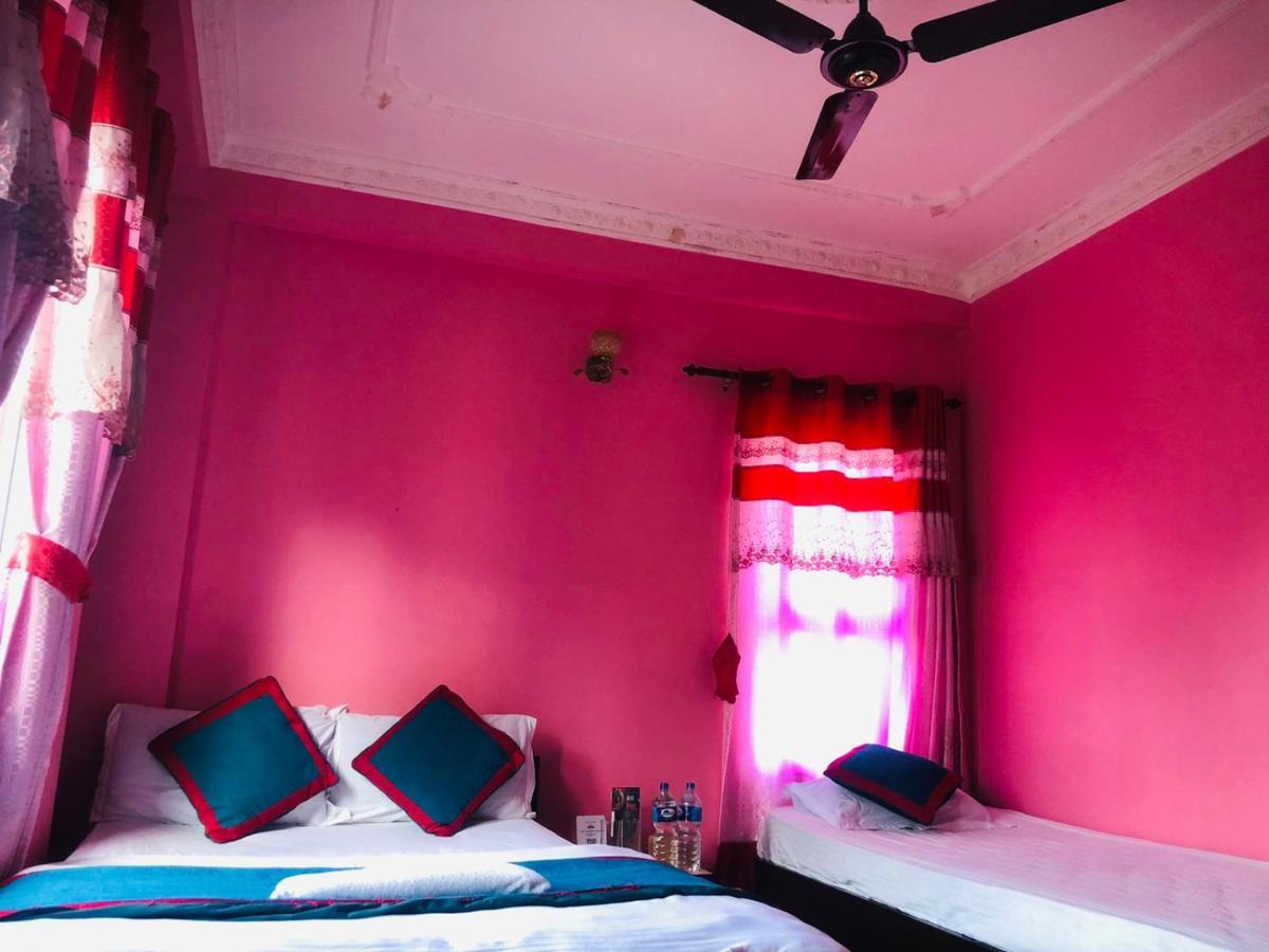 Hotel Chandragiri Paradise Катманду Экстерьер фото
