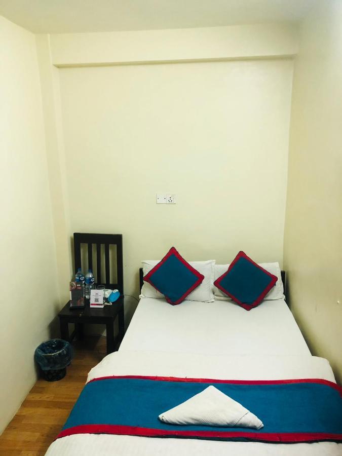 Hotel Chandragiri Paradise Катманду Экстерьер фото