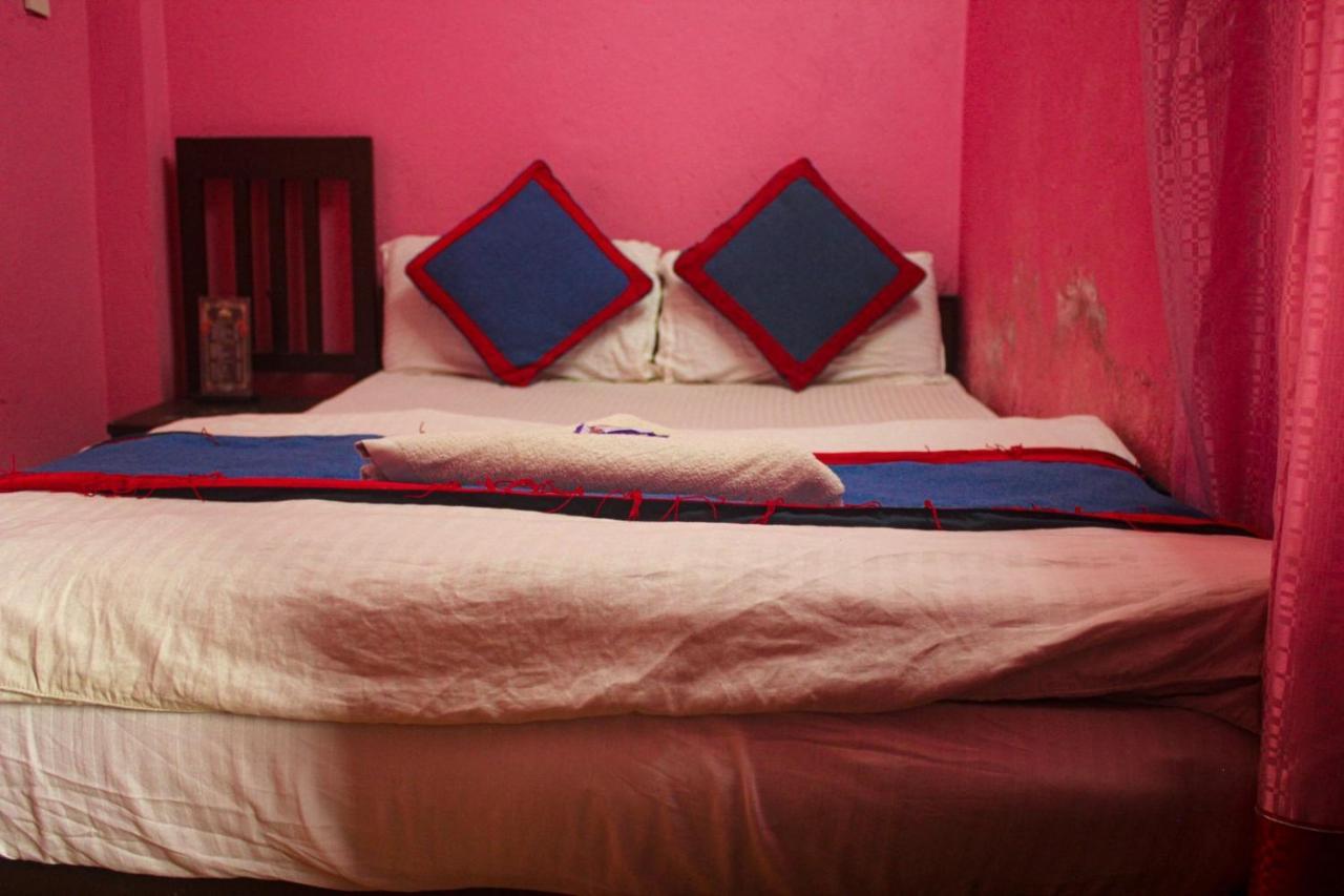 Hotel Chandragiri Paradise Катманду Экстерьер фото